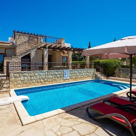 3 Bedroom Villa Madelini With Private Pool, Aphrodite Hills Resort Куклия Экстерьер фото