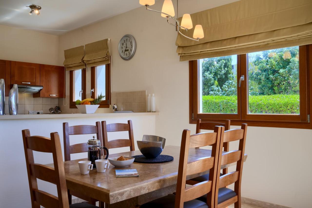 3 Bedroom Villa Madelini With Private Pool, Aphrodite Hills Resort Куклия Экстерьер фото