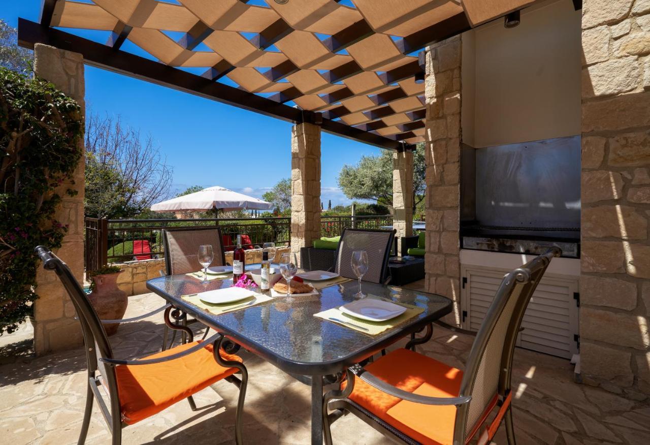 3 Bedroom Villa Madelini With Private Pool, Aphrodite Hills Resort Куклия Экстерьер фото